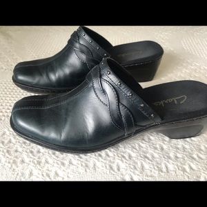 Clarks Black Leather Slides Mules Clogs 8